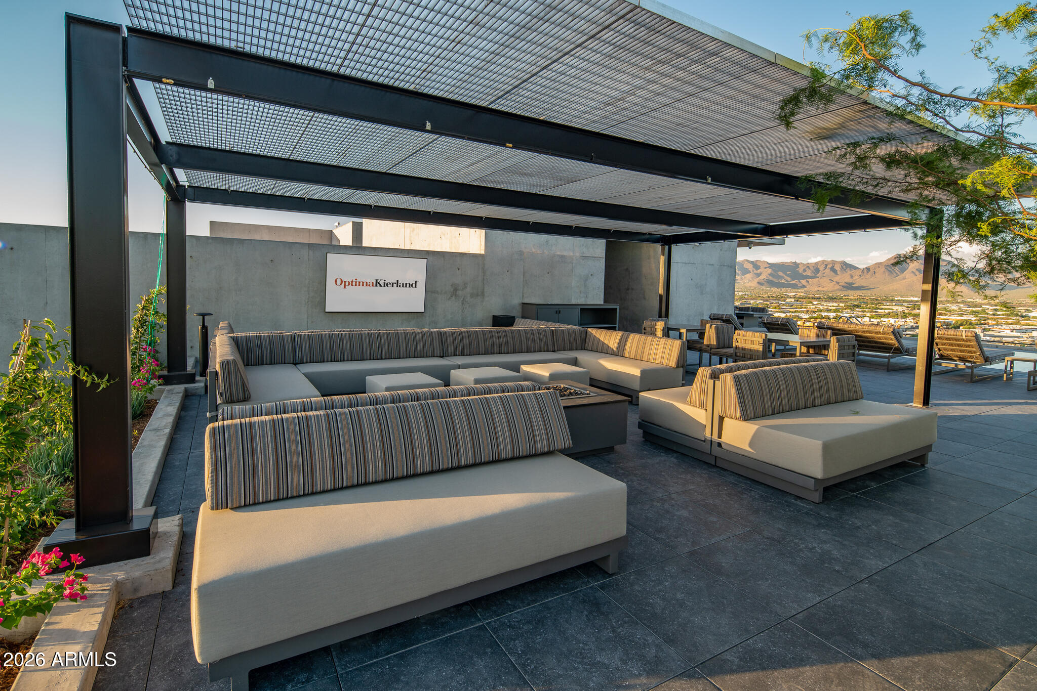 7180 E KIERLAND Boulevard 504