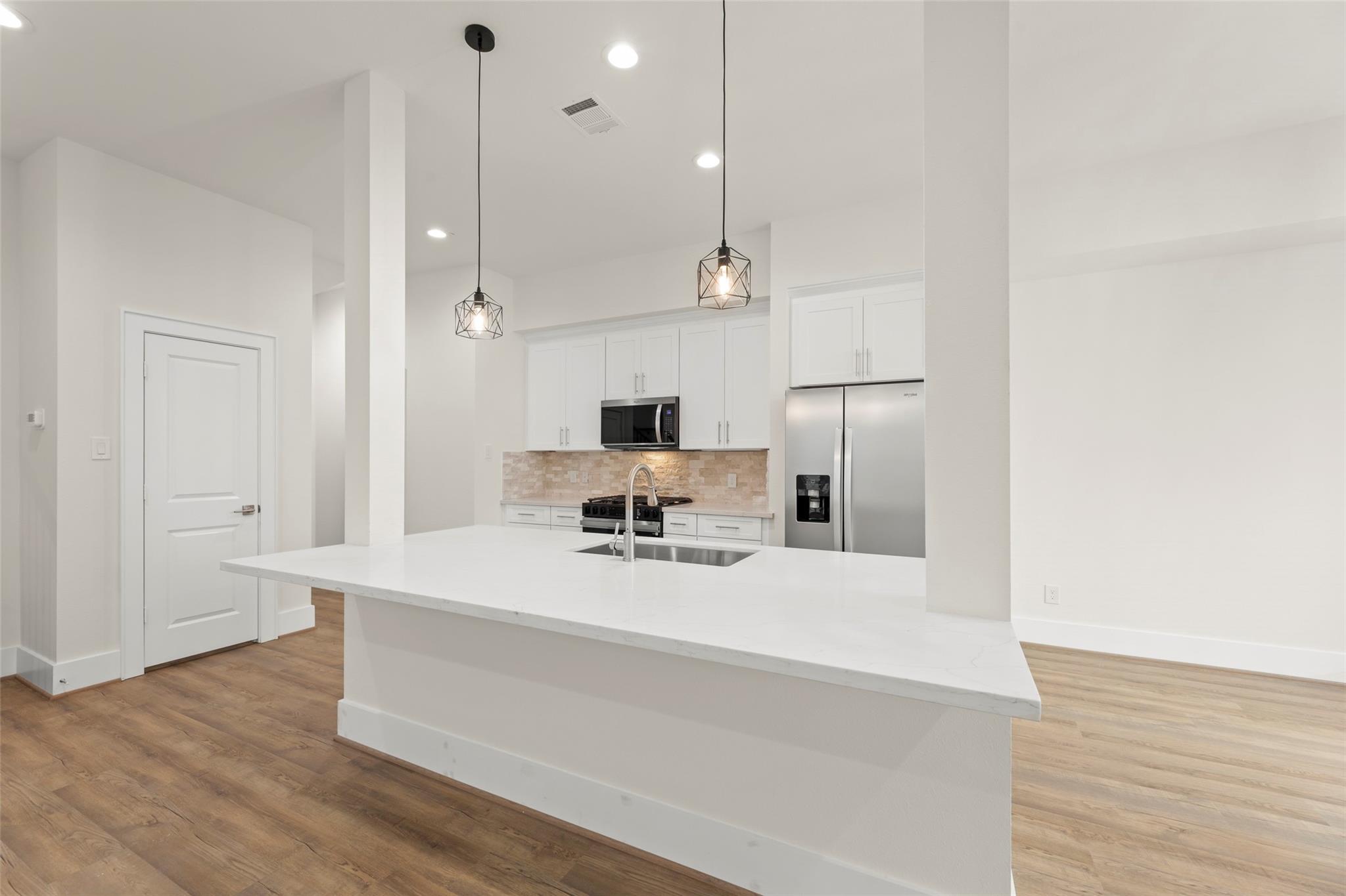 1805 Palmetto Landing Drive