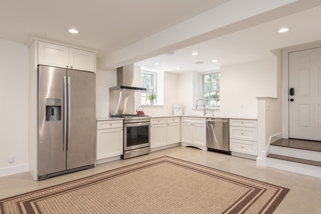 355 Buckminster Road