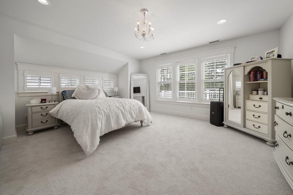 9 High Ridge Drive