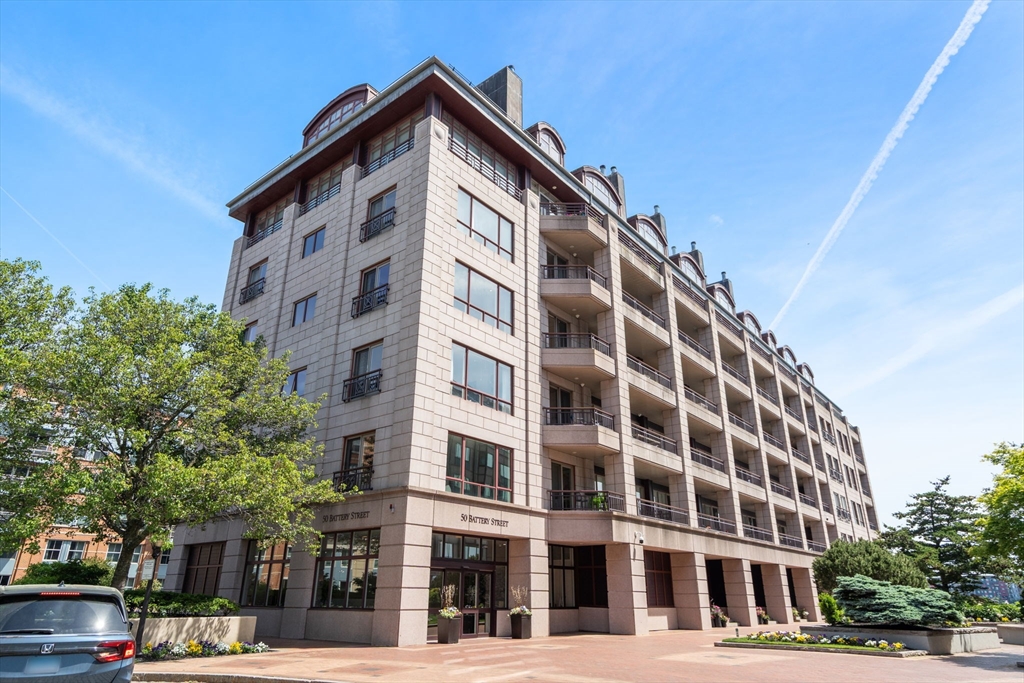 50 Battery Street Unit: 401/501