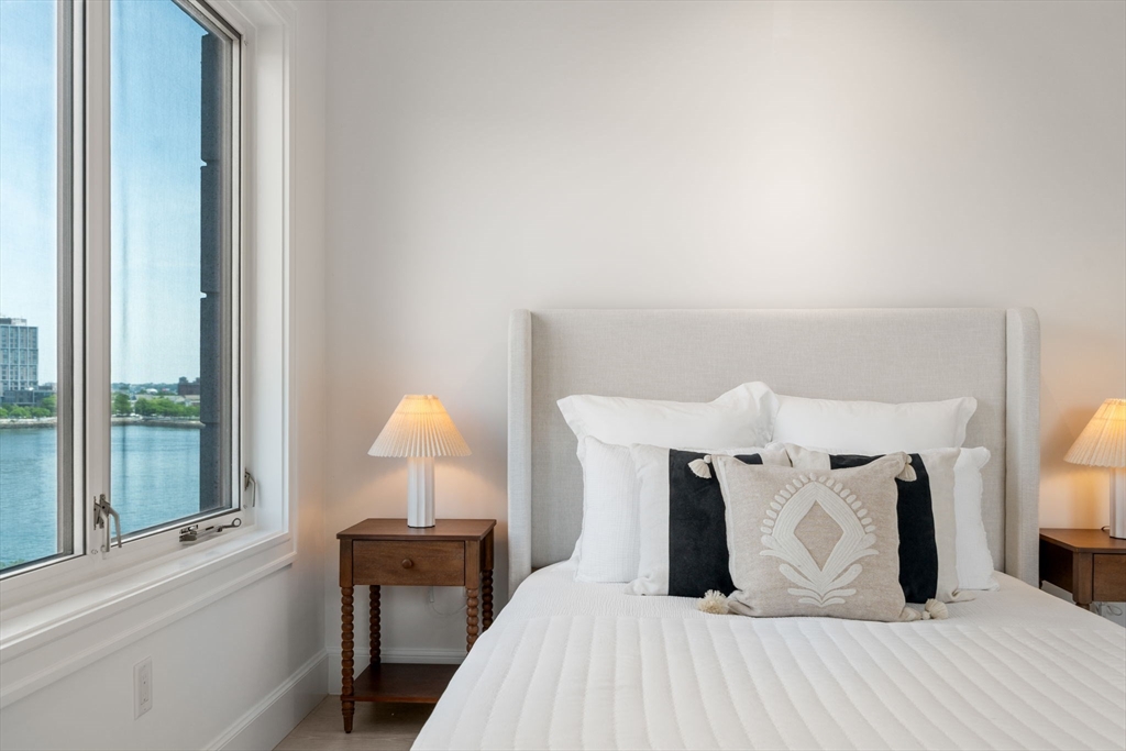 50 Battery Street Unit: 401/501