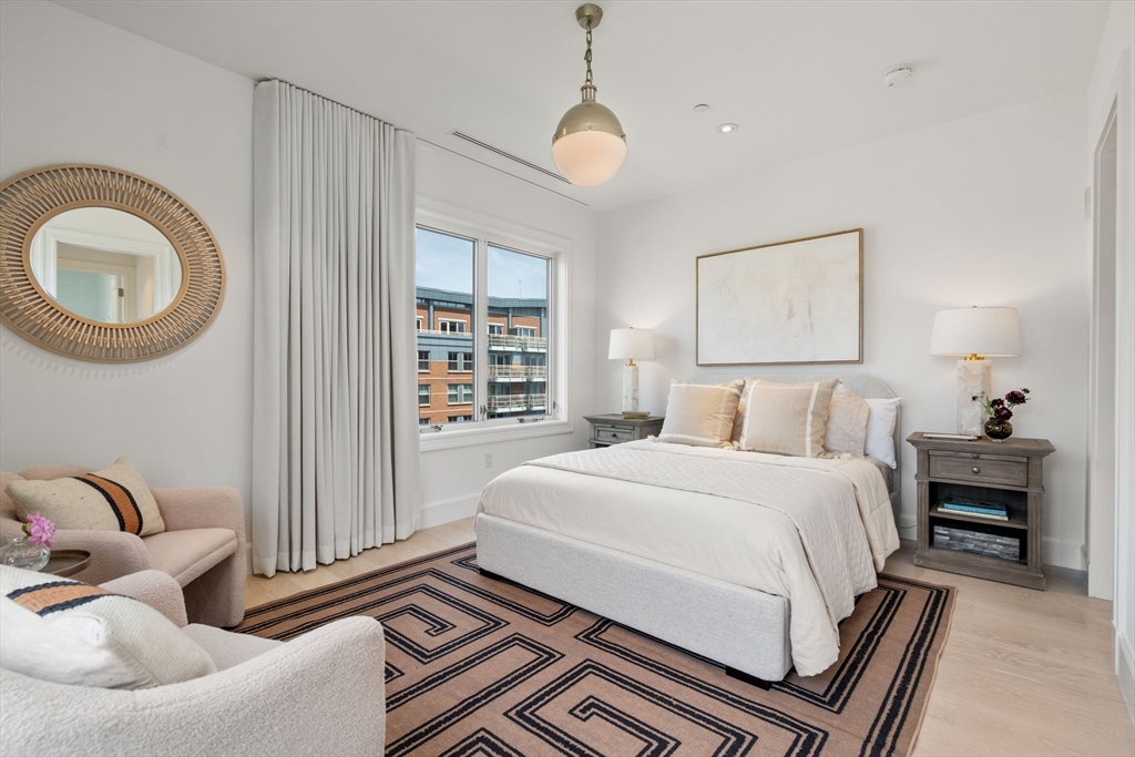 50 Battery Street Unit: 401/501