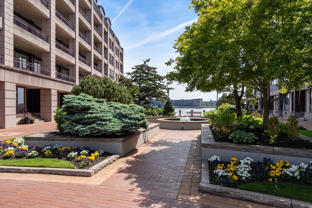 50 Battery Street Unit: 401/501