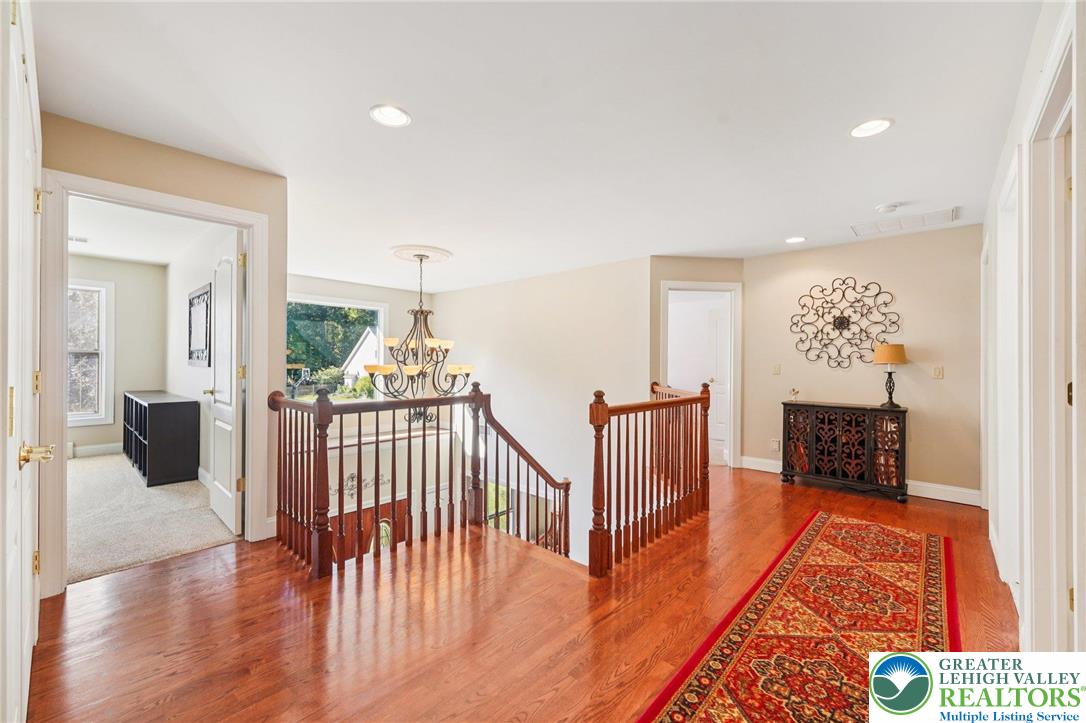 6139 Palomino Drive