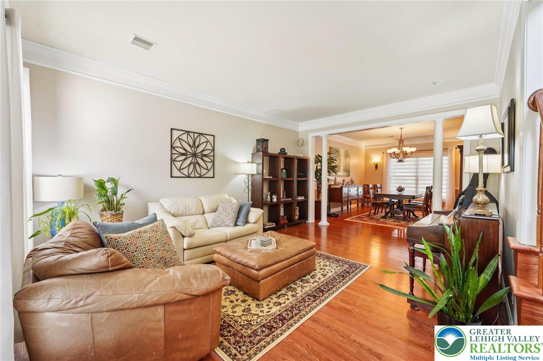 6139 Palomino Drive
