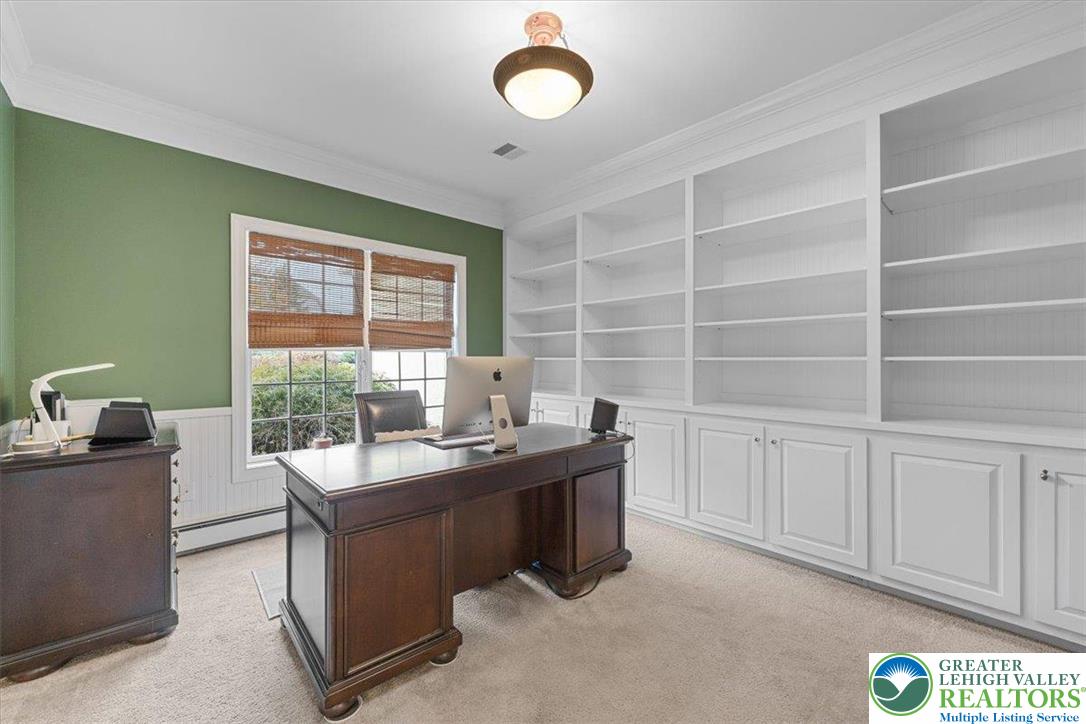 6942 Lehigh Court