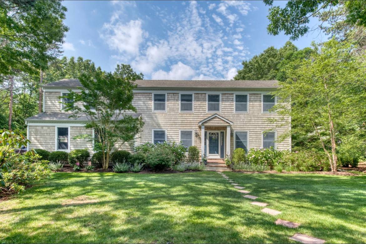 15 SANDOWN CT