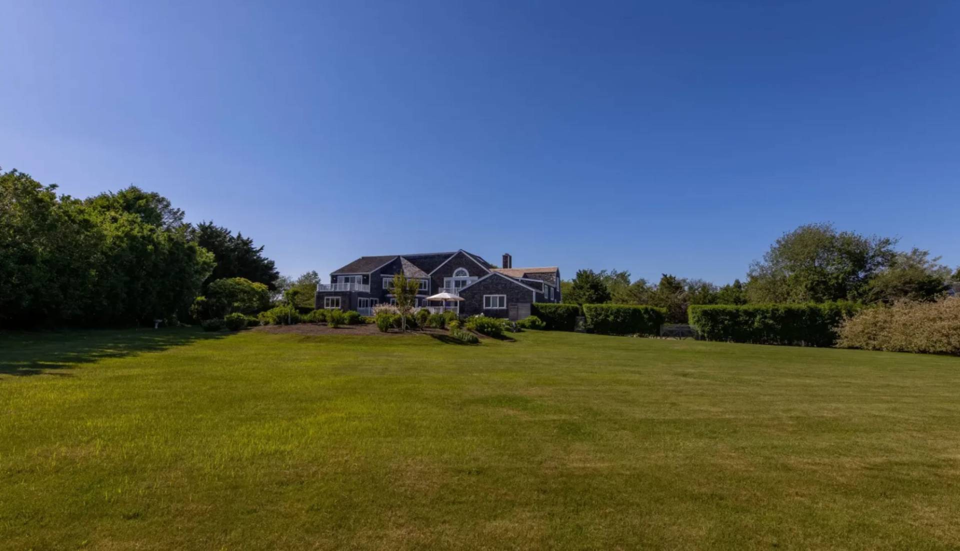 170 ERICAS LN