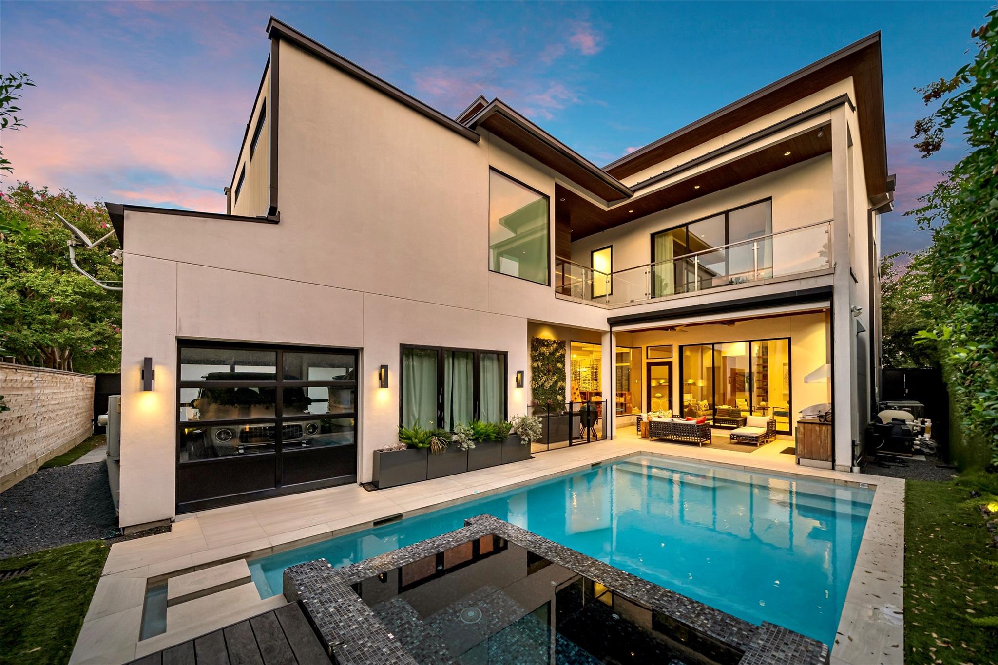 2608 Barbara Lane