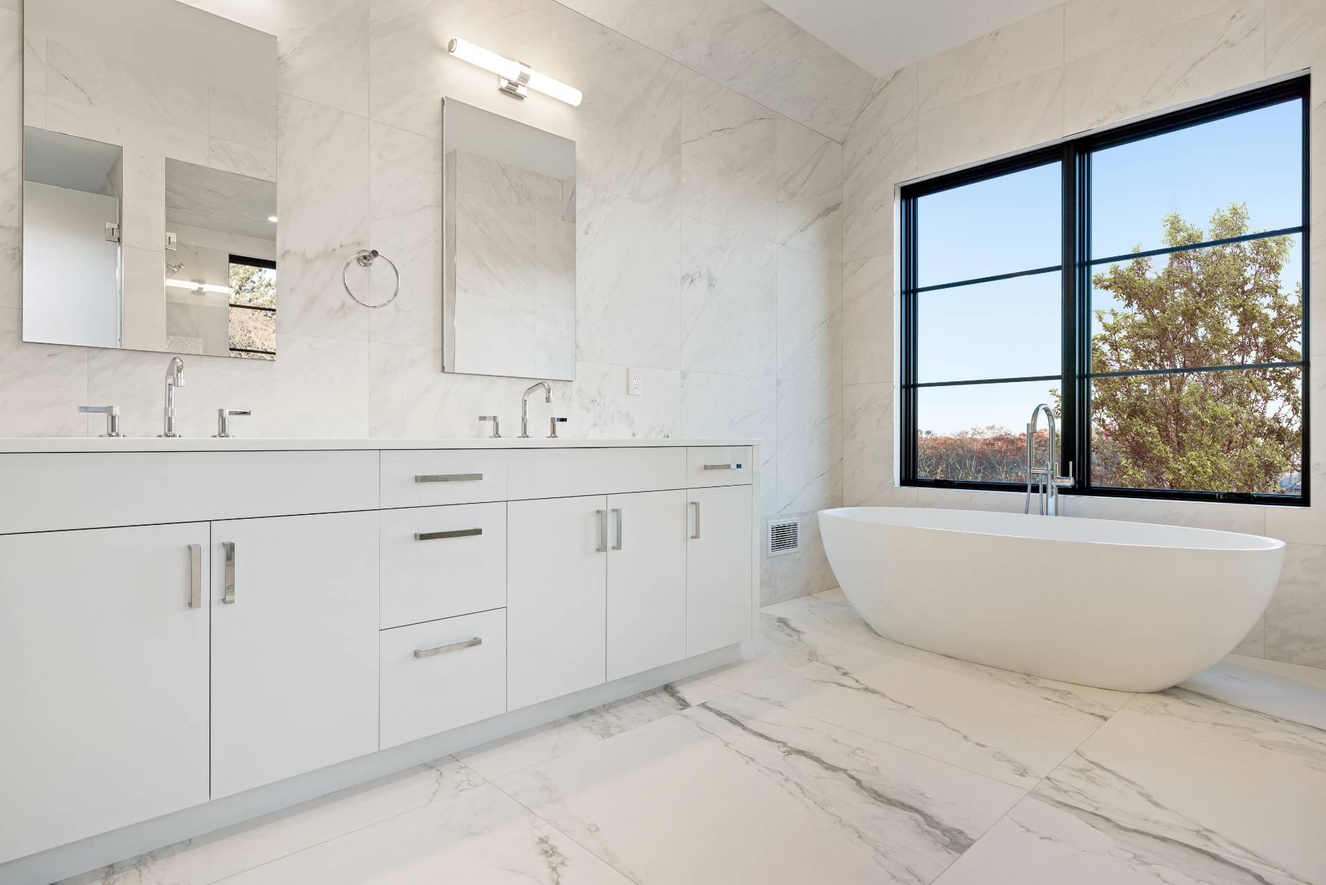 8 Terrace Ave
