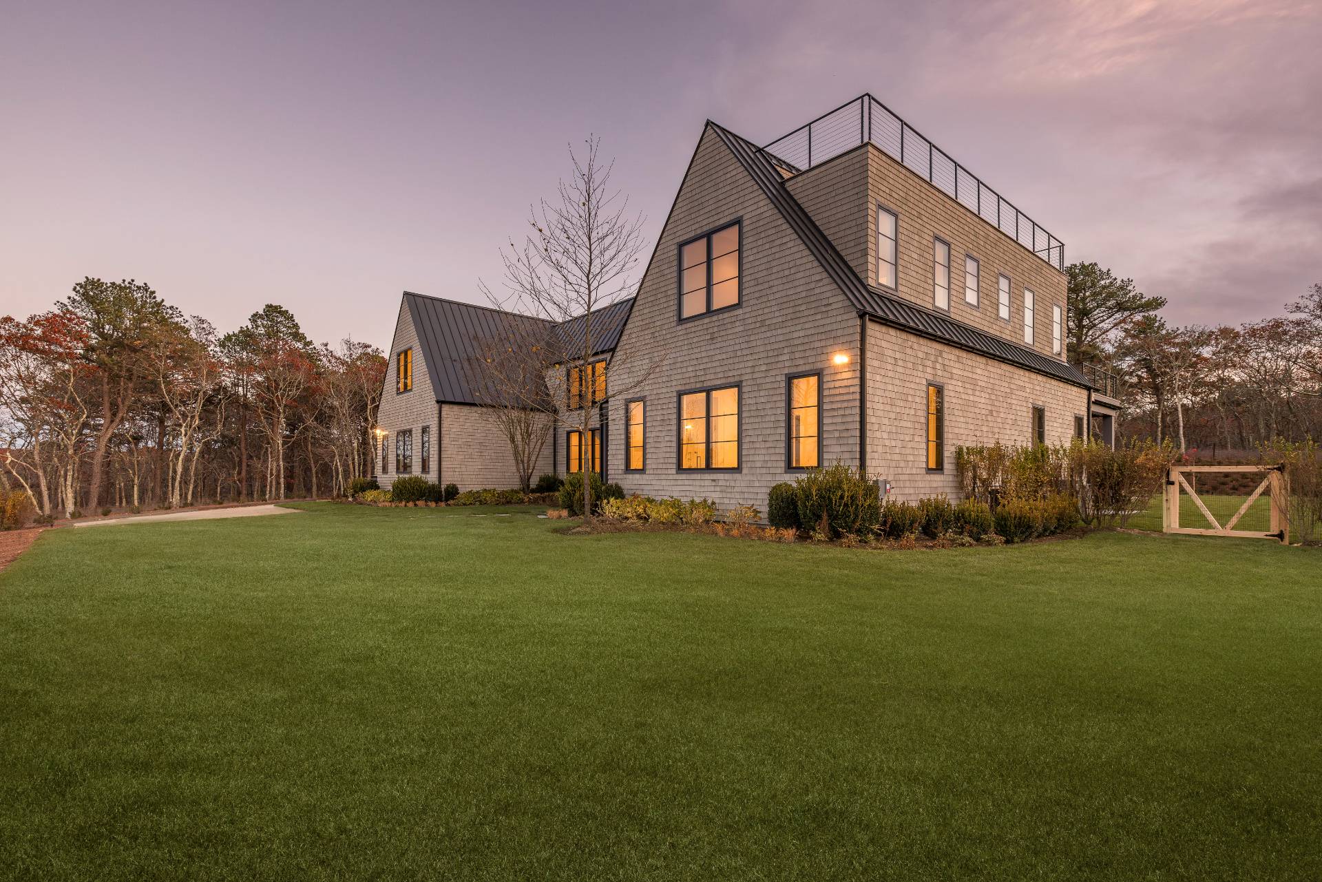 8 Terrace Ave