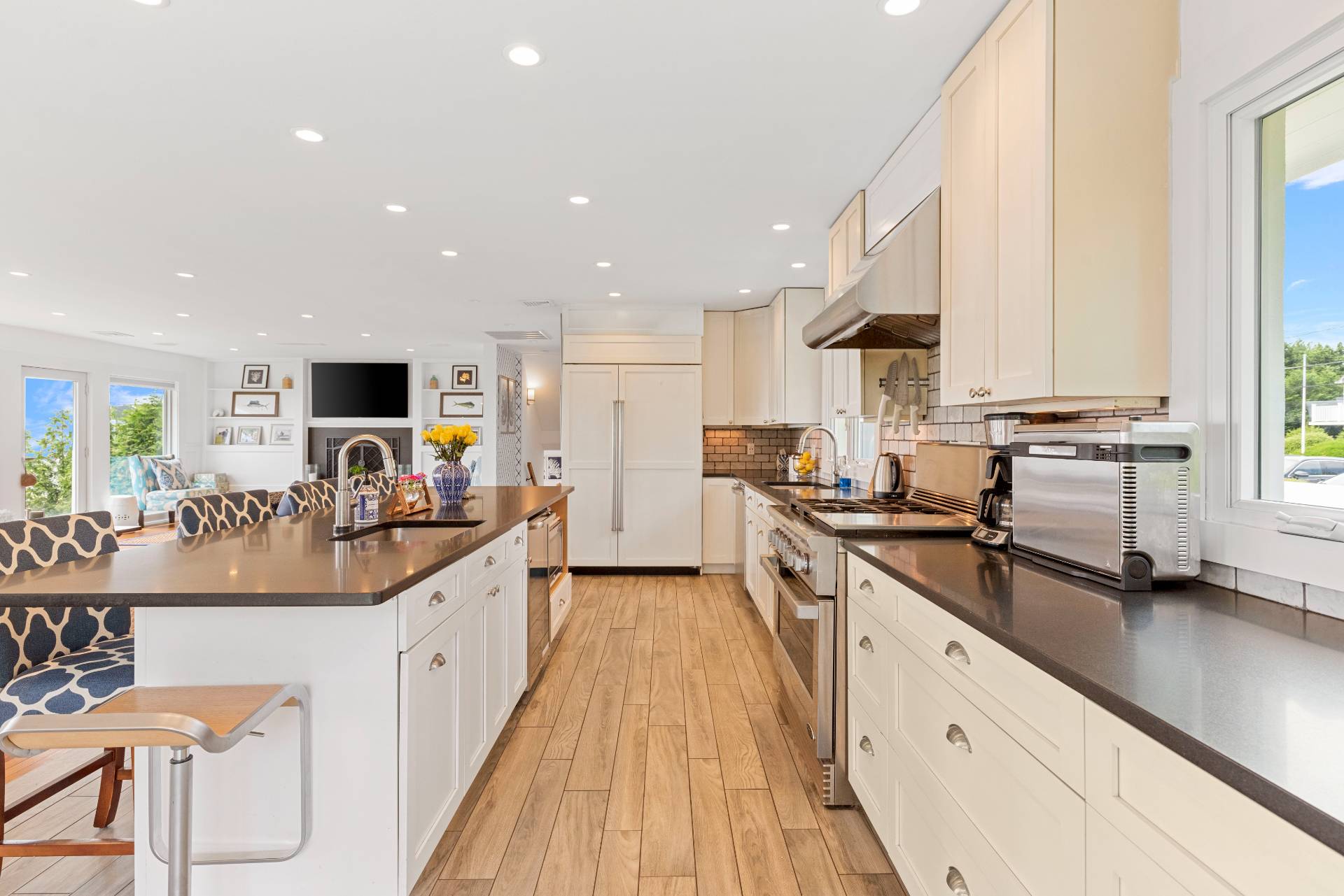 34 OCEANVIEW DR