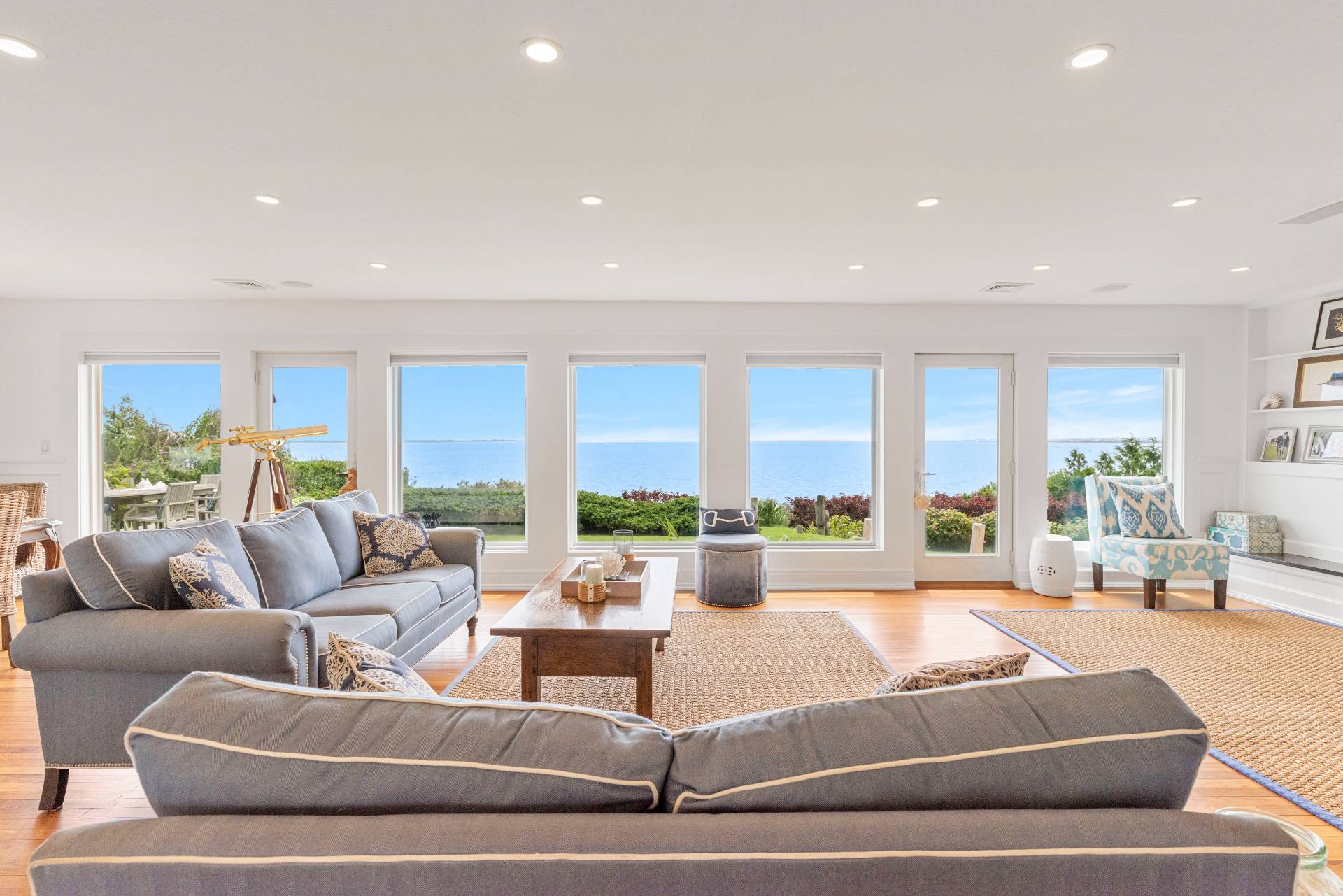 34 OCEANVIEW DR