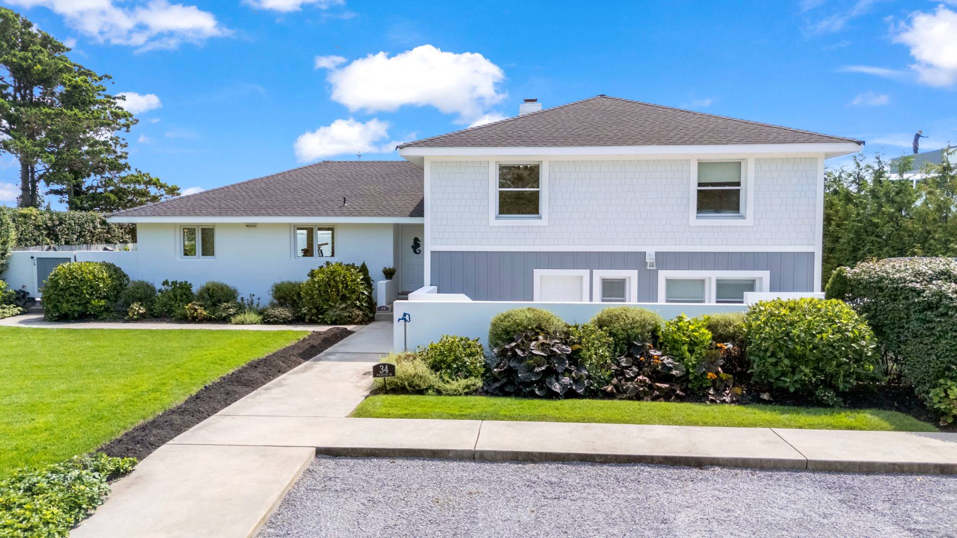 34 OCEANVIEW DR