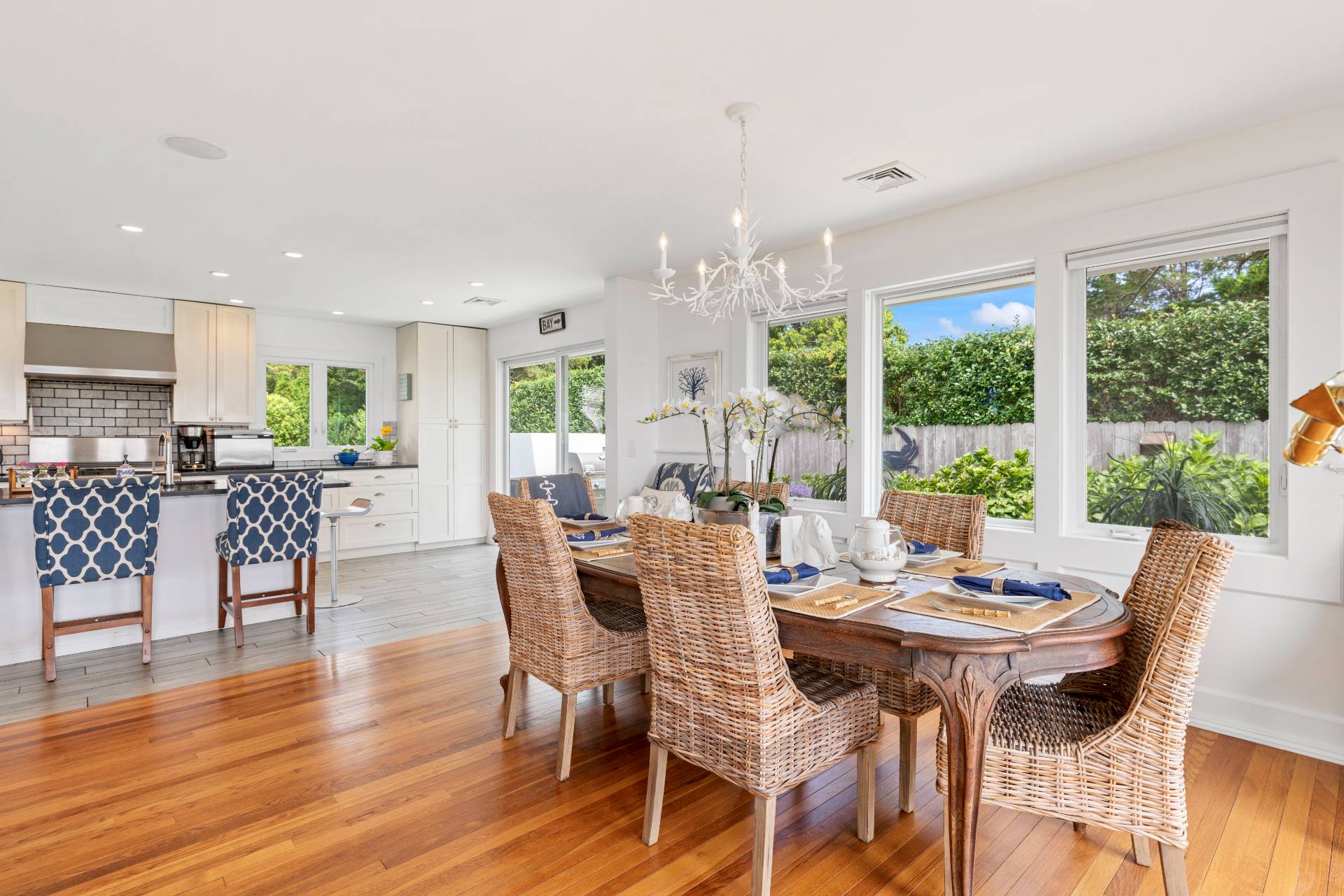 34 OCEANVIEW DR