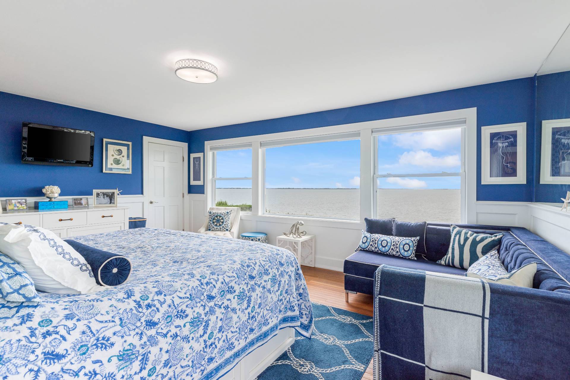 34 OCEANVIEW DR