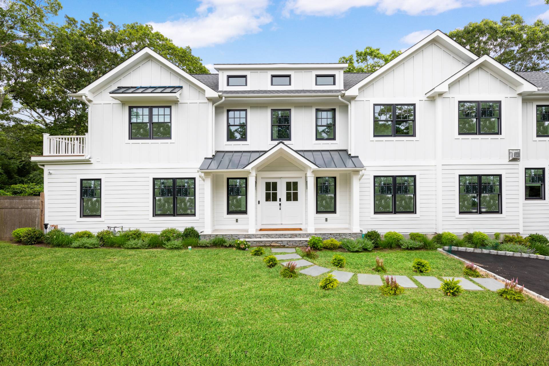 85 North Bishop Ln