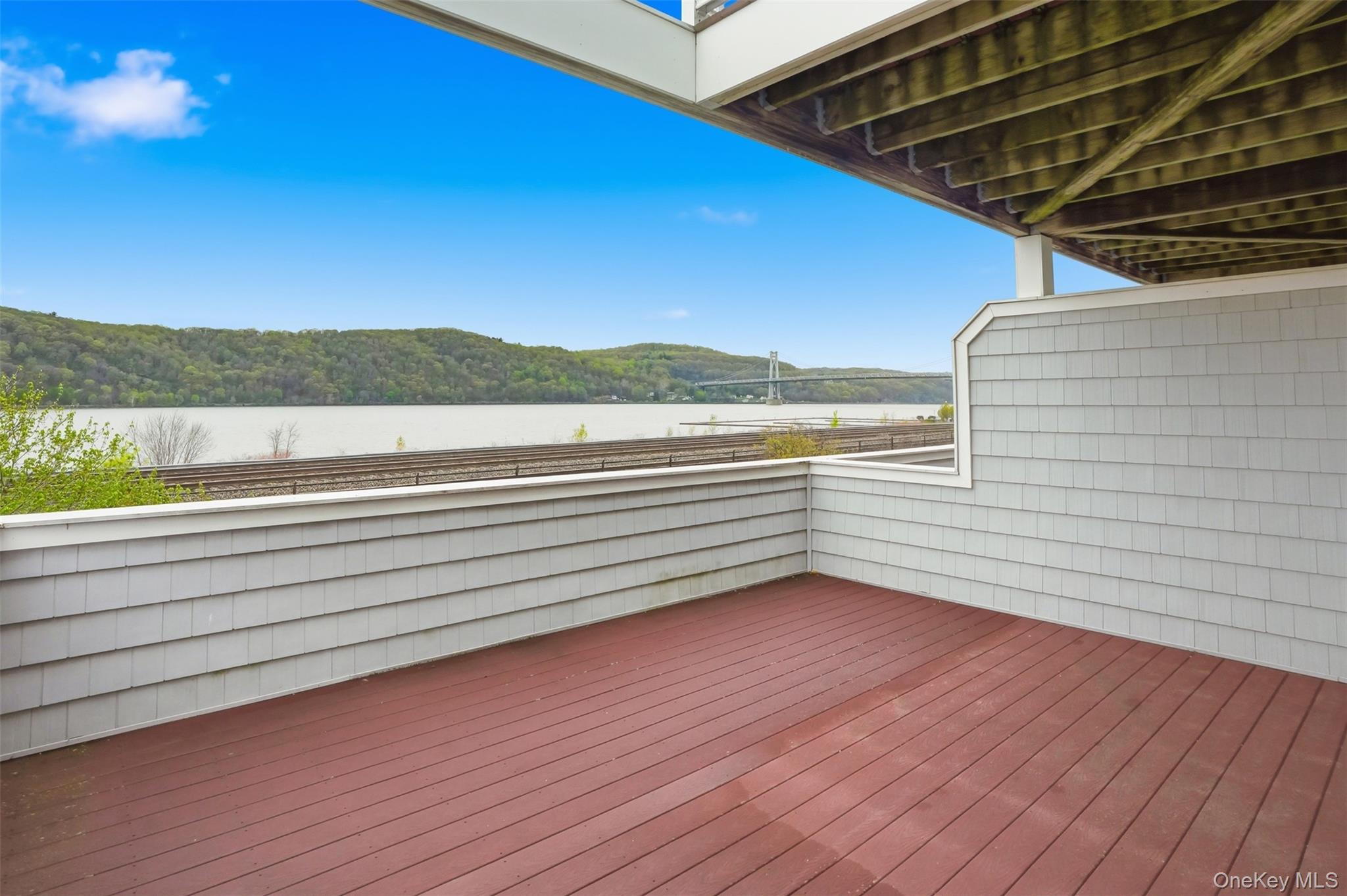 136 Hudson Pointe Drive