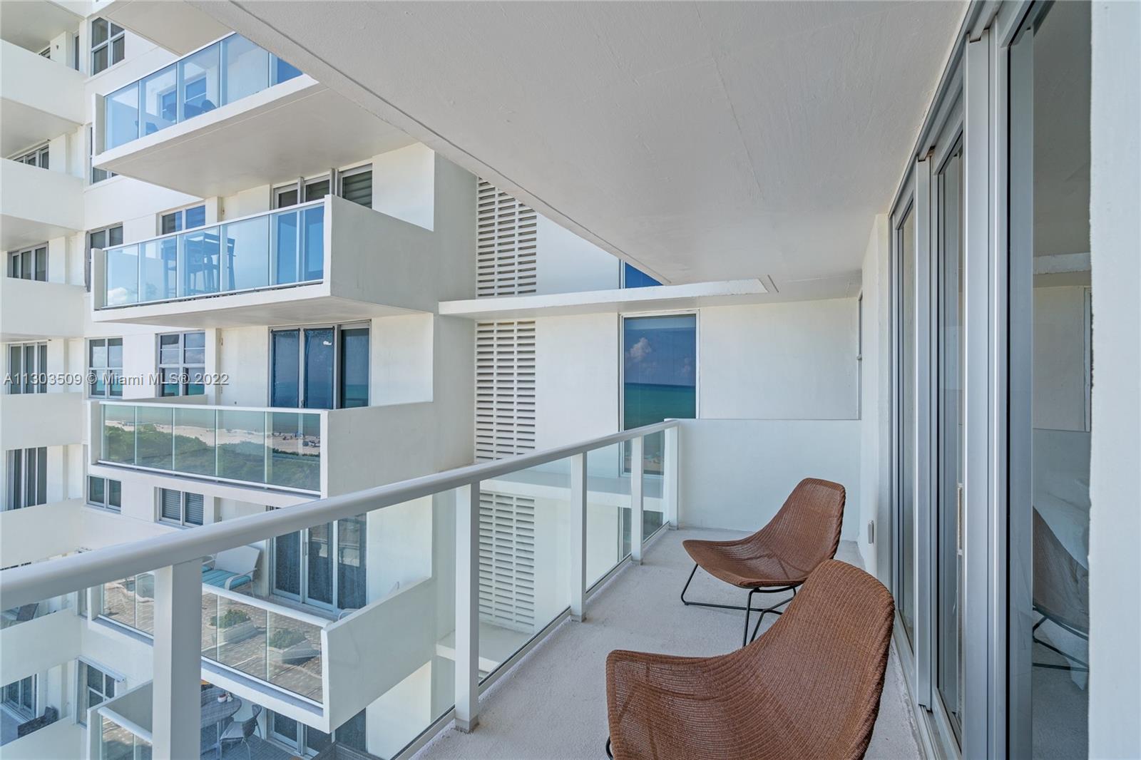 5701 Collins Ave # 712