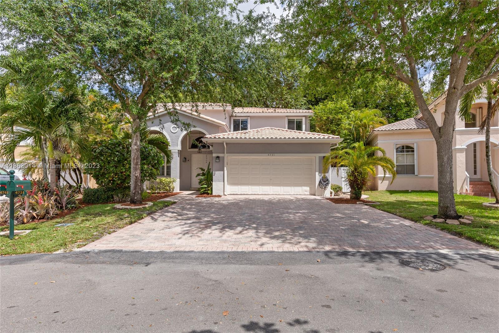 4731 NW 94th Ct