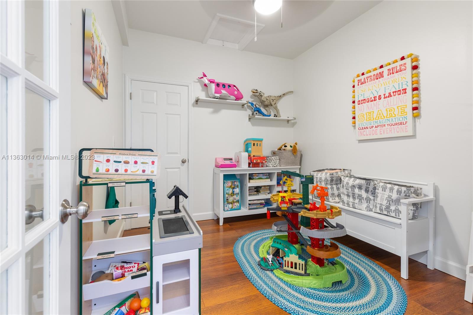 4731 NW 94th Ct