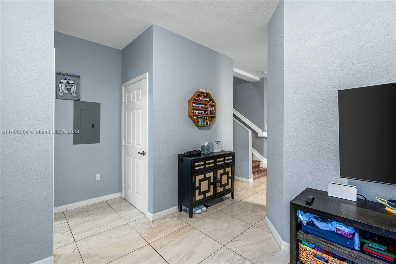 16379 SW 44th Ter