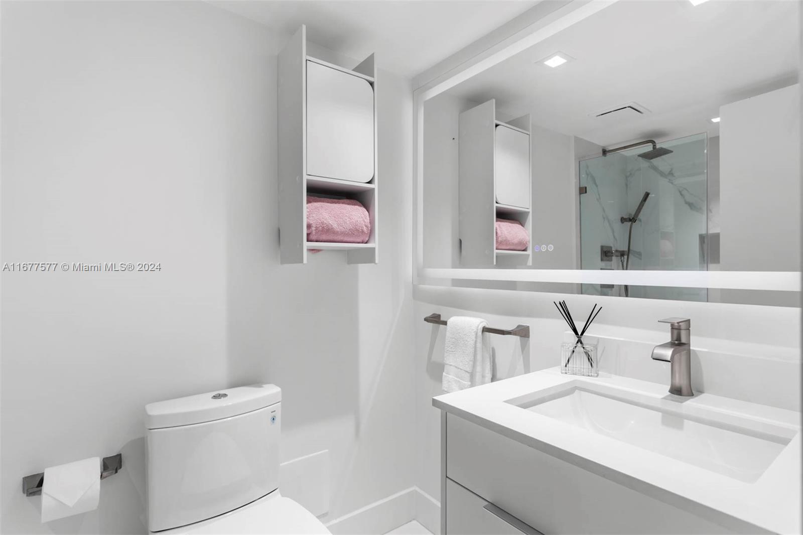 5401 Collins Ave # 349