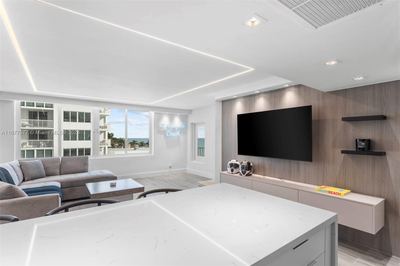 5401 Collins Ave # 349