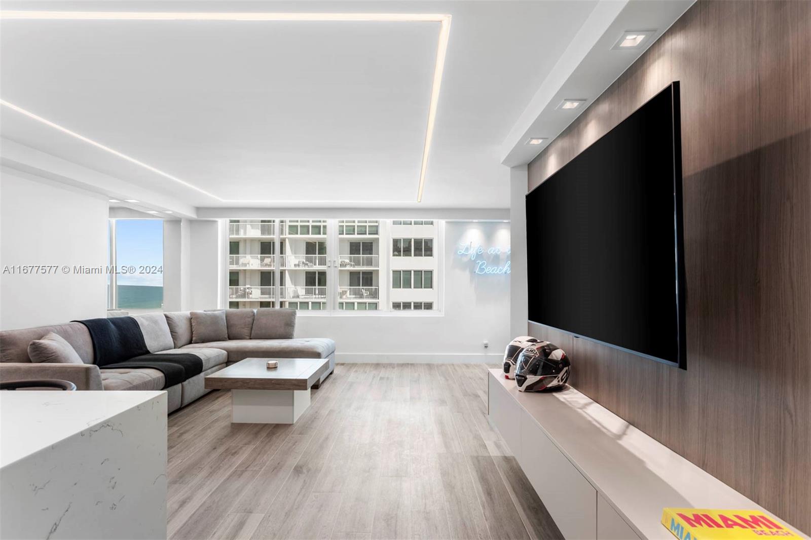 5401 Collins Ave # 349