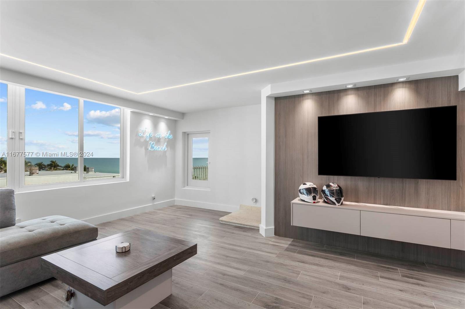 5401 Collins Ave # 349