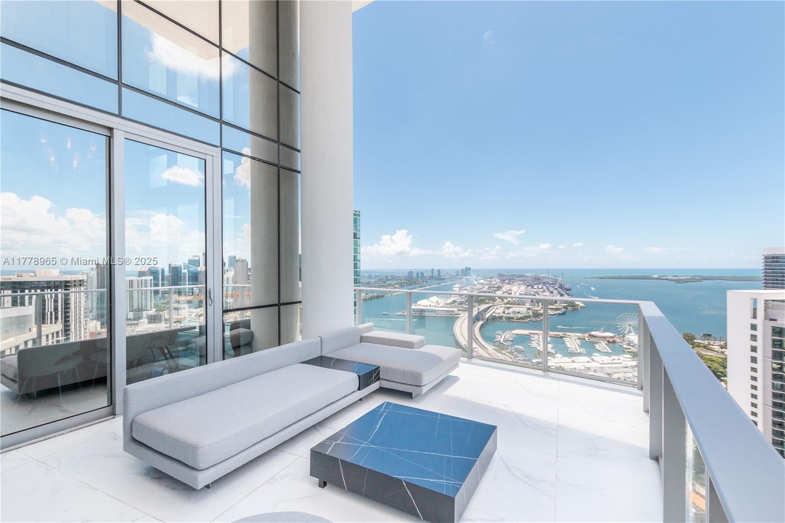 851 NE 1st Ave # 4611
