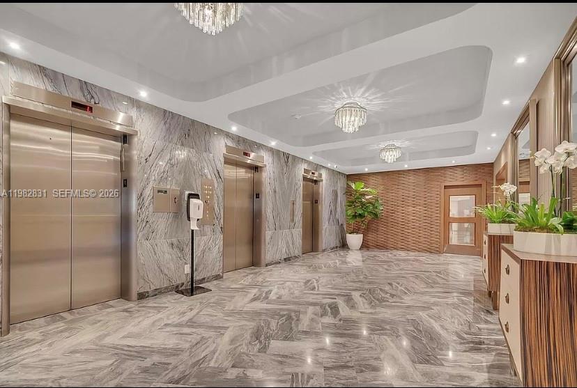 5401 Collins Ave # 411
