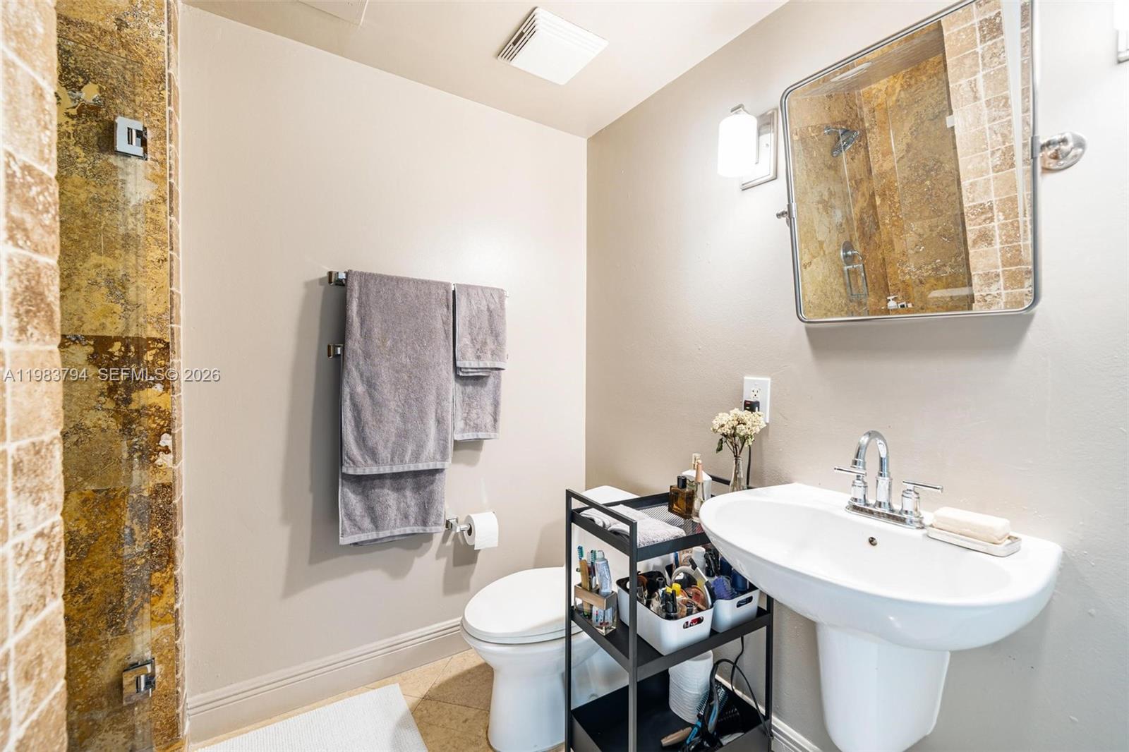 690 SW 1st Court 501