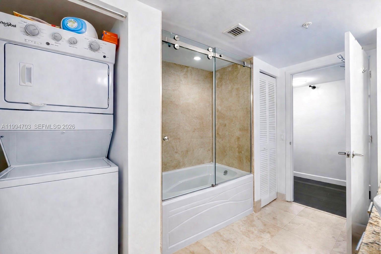 41 SE 5th St # 1306