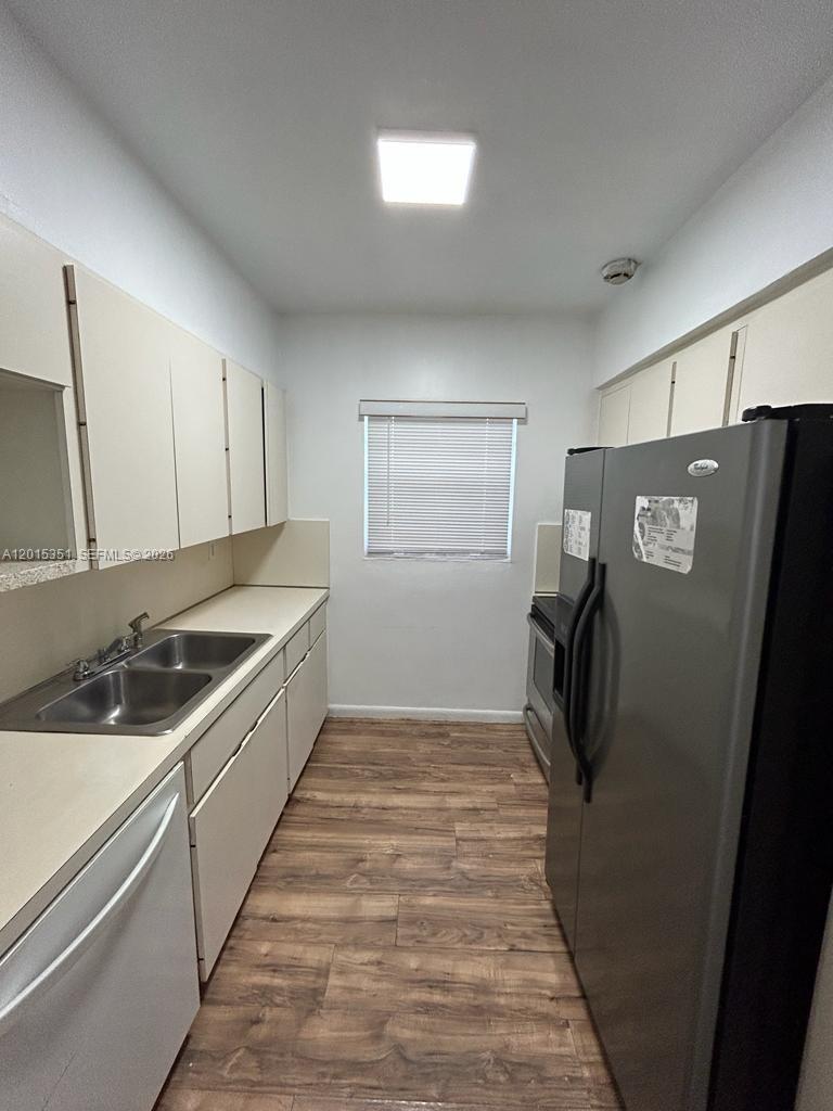 7920 East Dr # 14