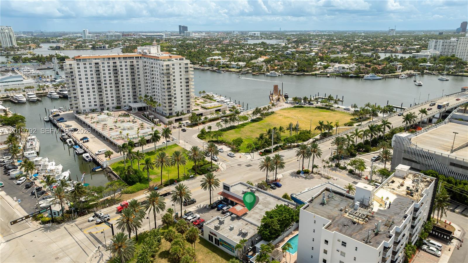 2915 E Las Olas Blvd