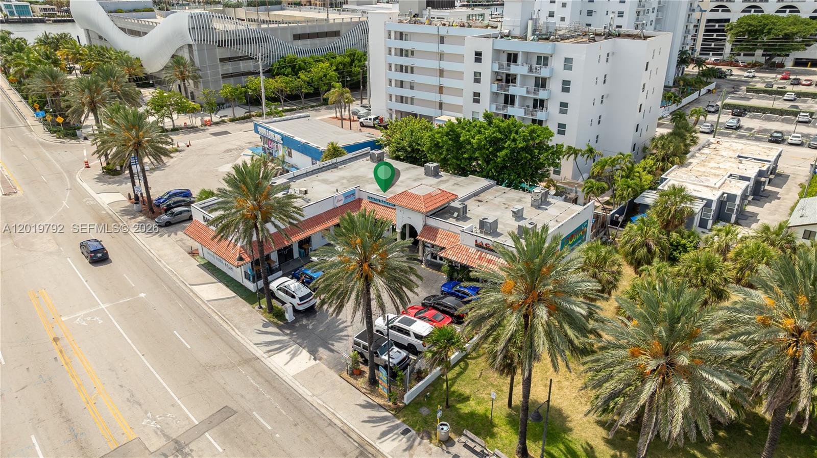 2915 E Las Olas Blvd