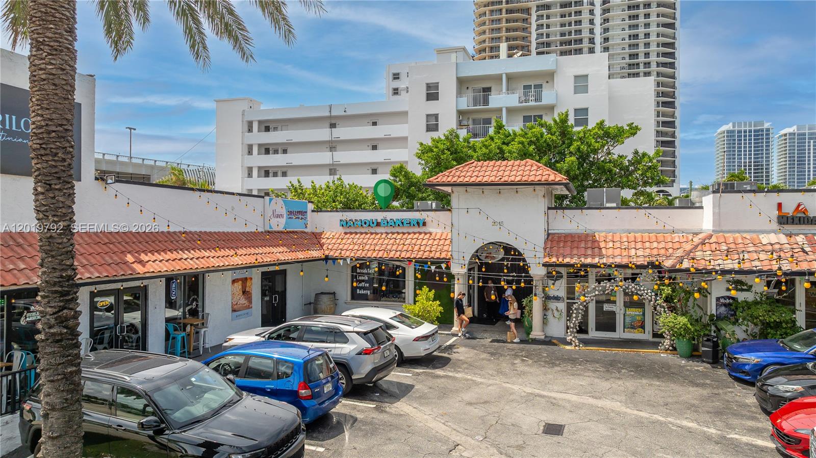 2915 E Las Olas Blvd