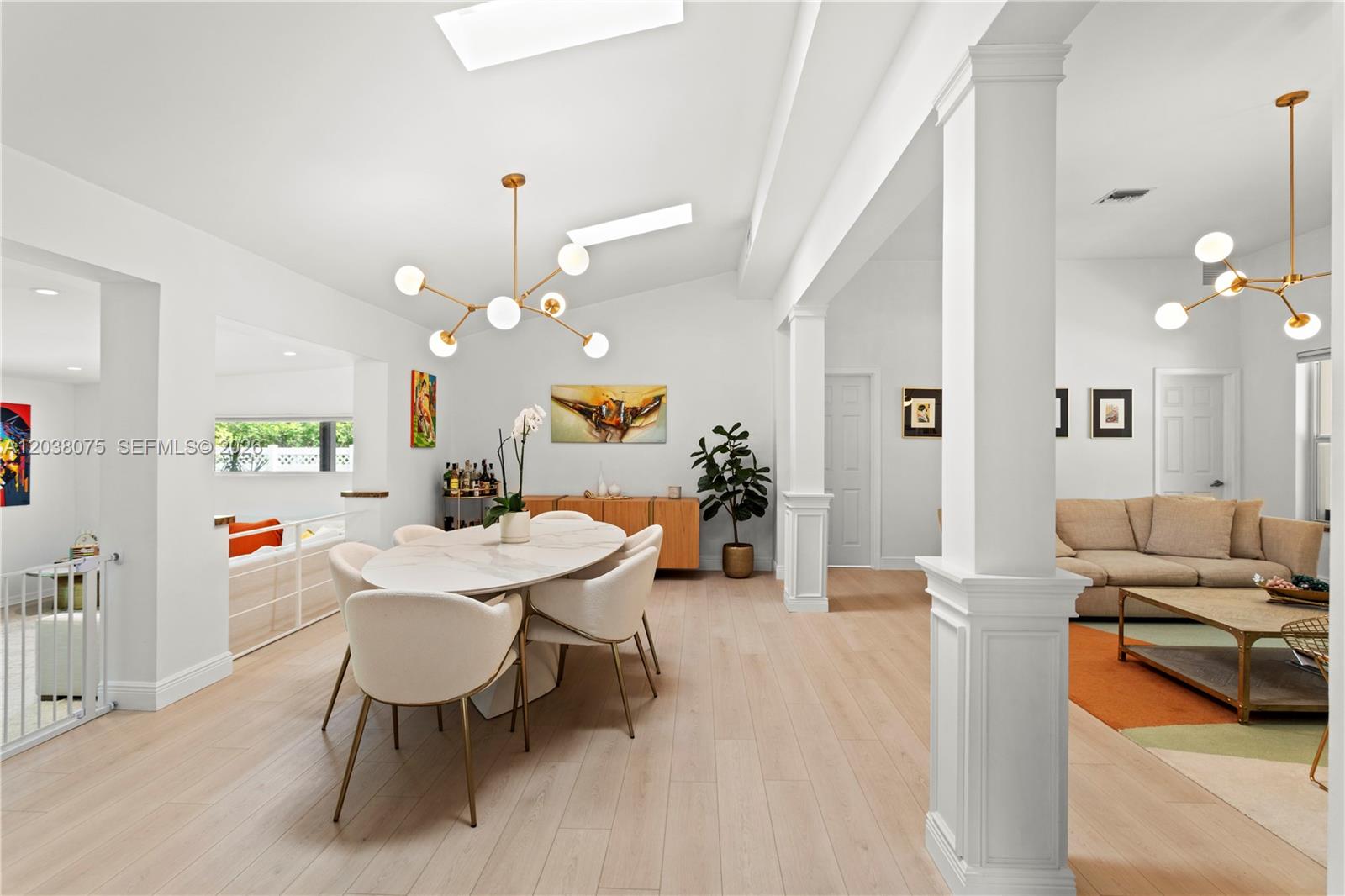7611 Miami View Dr
