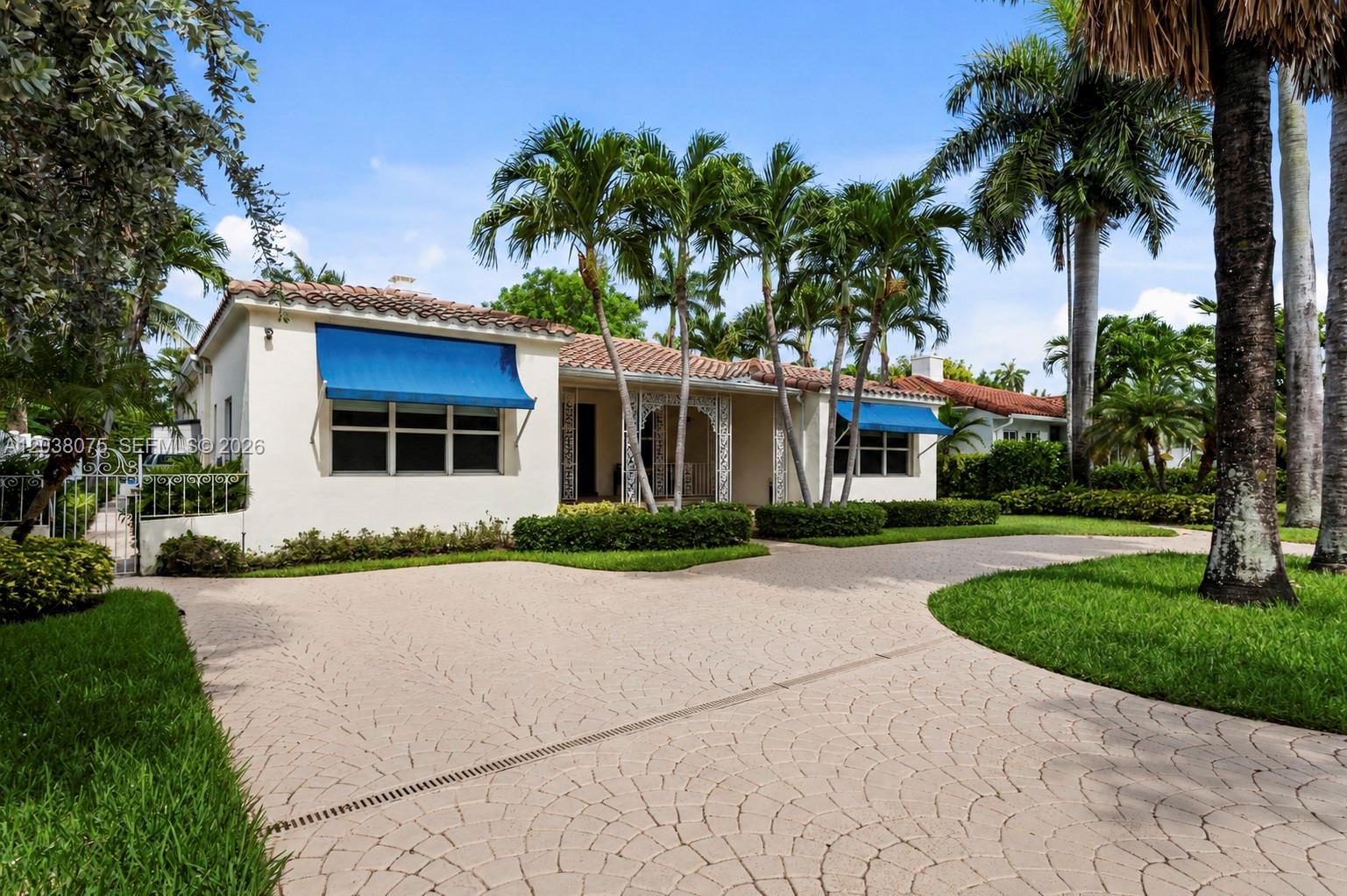 7611 Miami View Dr