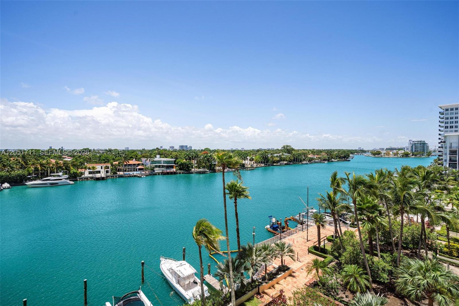 5600 Collins Ave # 7J