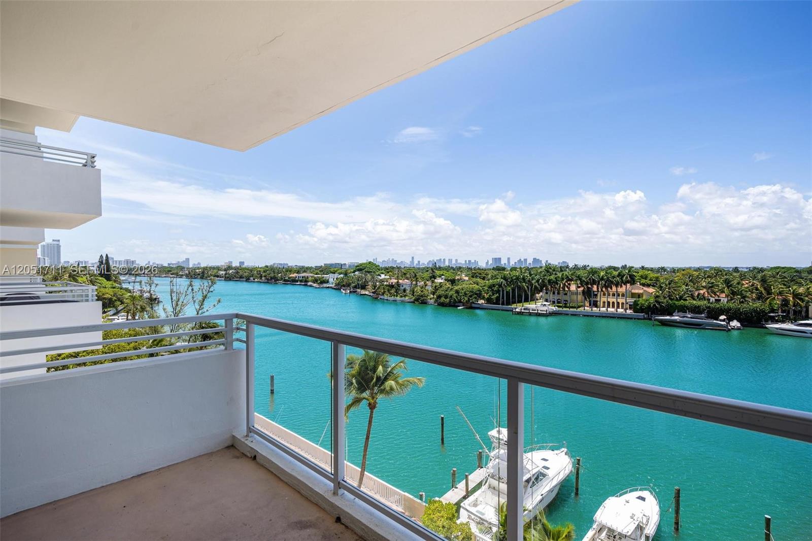 5600 Collins Ave # 7J
