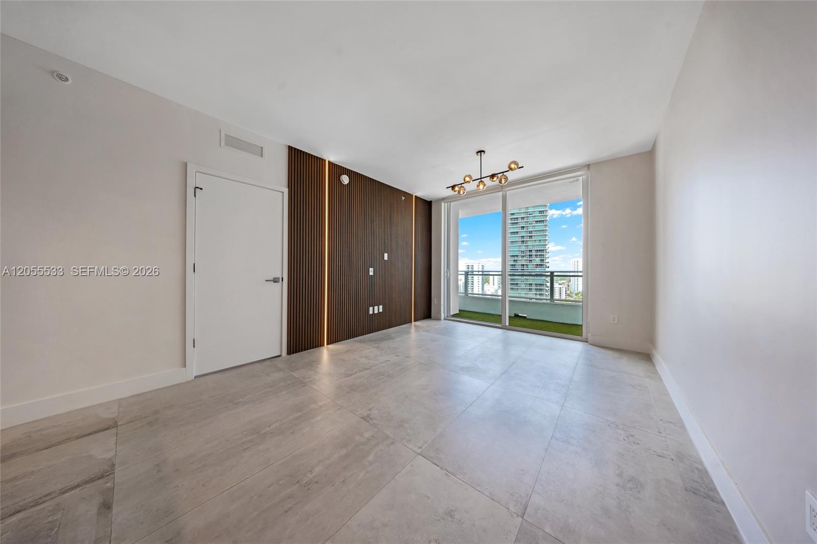 1080 Brickell Ave # 1803