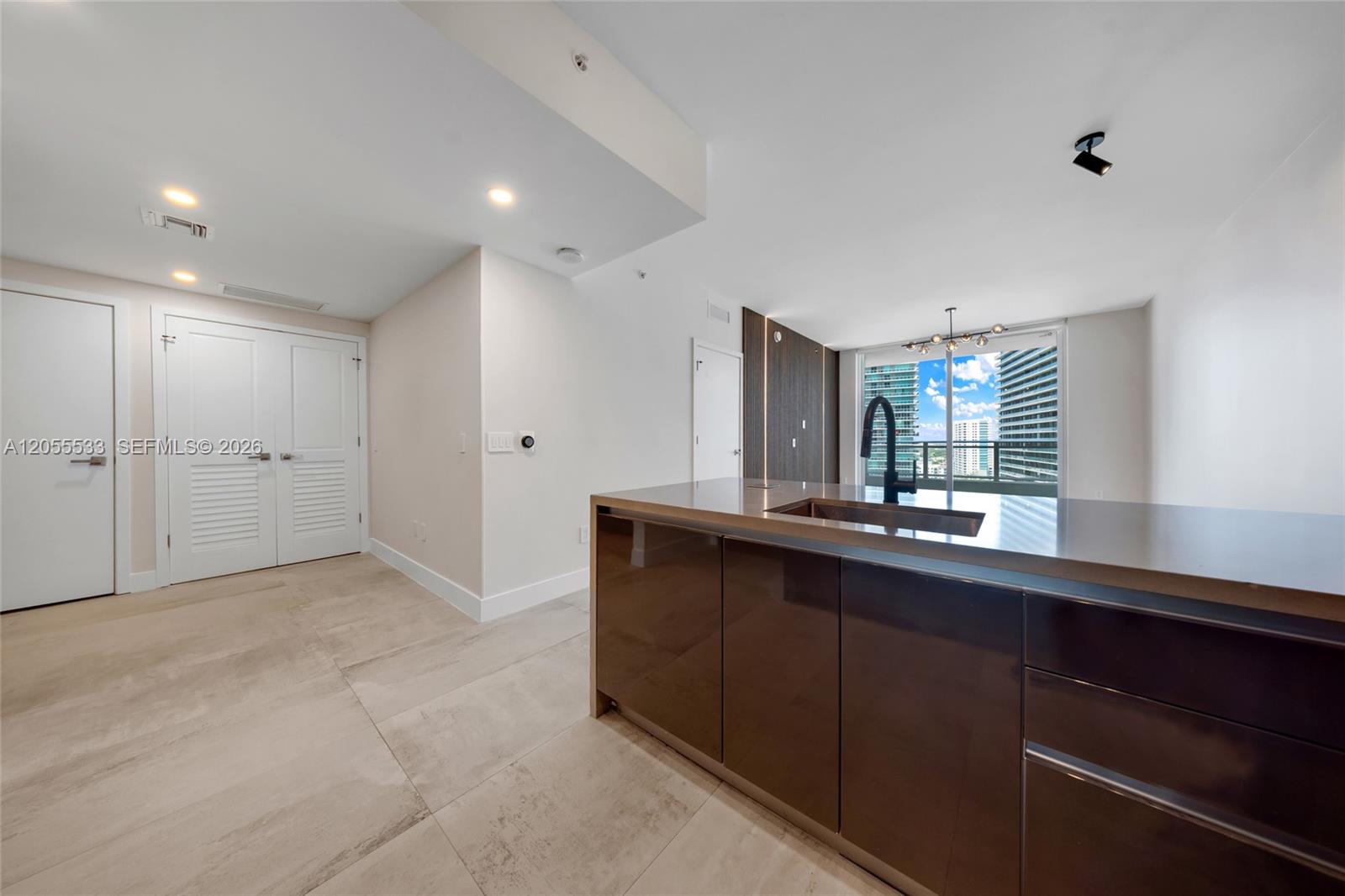 1080 Brickell Ave # 1803