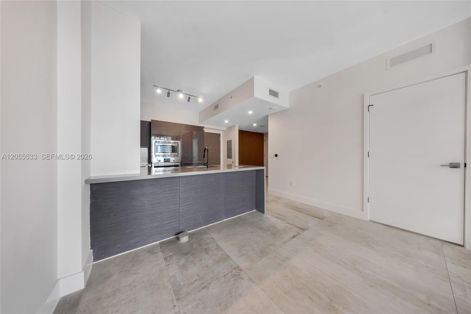1080 Brickell Ave # 1803