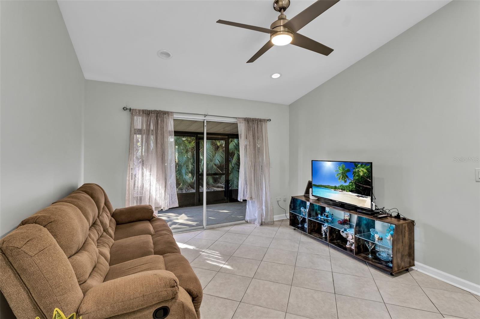 5370 ROYAL PALM AVE #5370