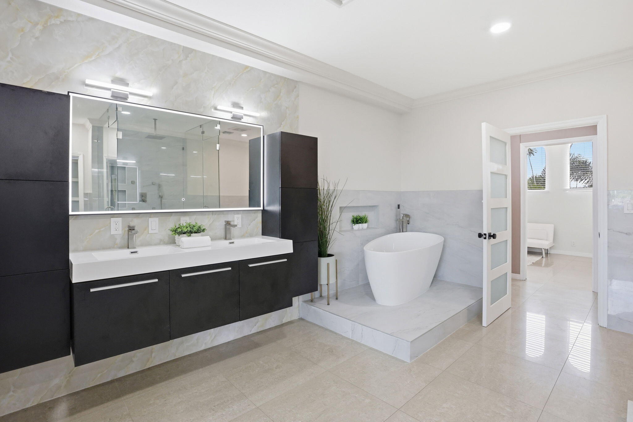 1467 NE 53rd Court