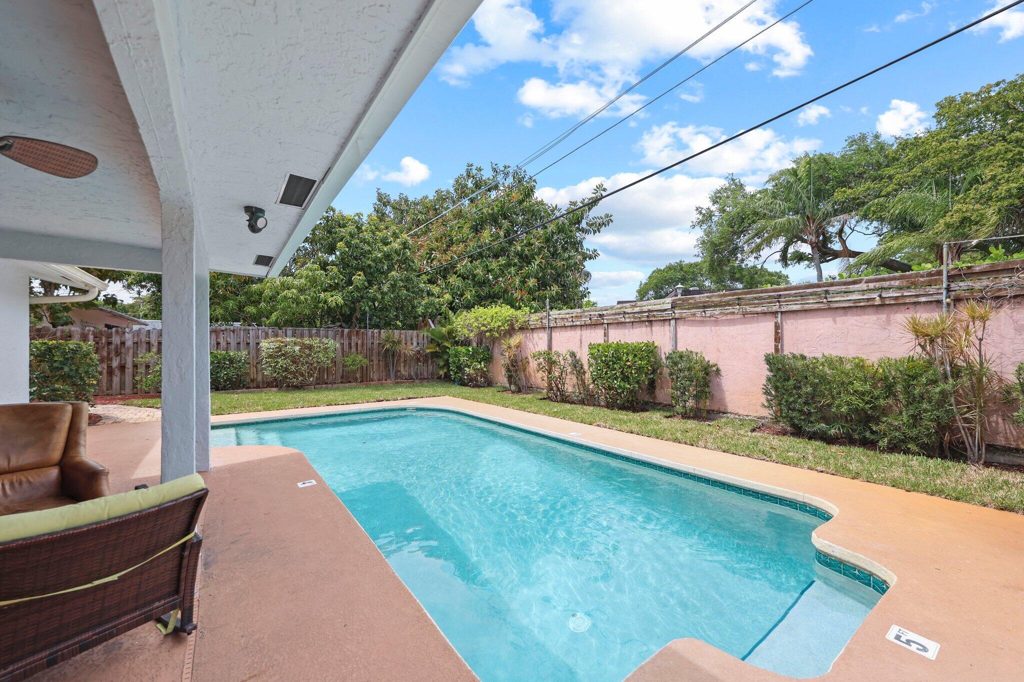513 Curlew Road