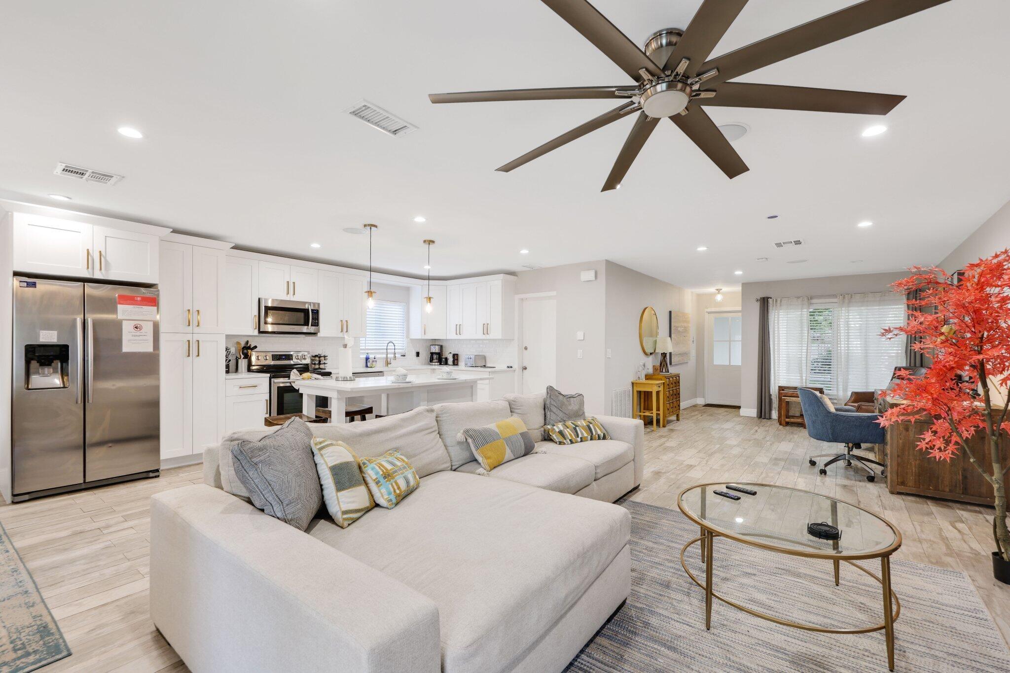 513 Curlew Road